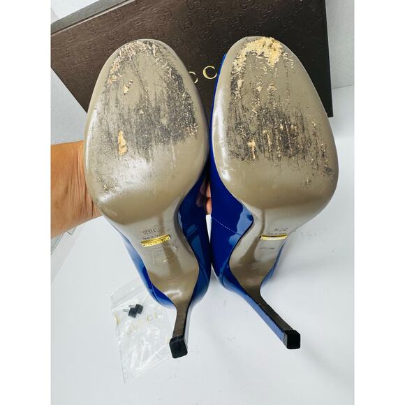 Gucci Vernice Crystal Peep Toe Pumps Ink Blue Patent Leather Heels Size 38.5 - Picture 10 of 10